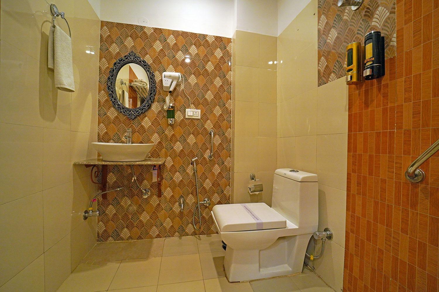 The Neeraj Naturecure On Ganga Rishīkesh Екстериор снимка