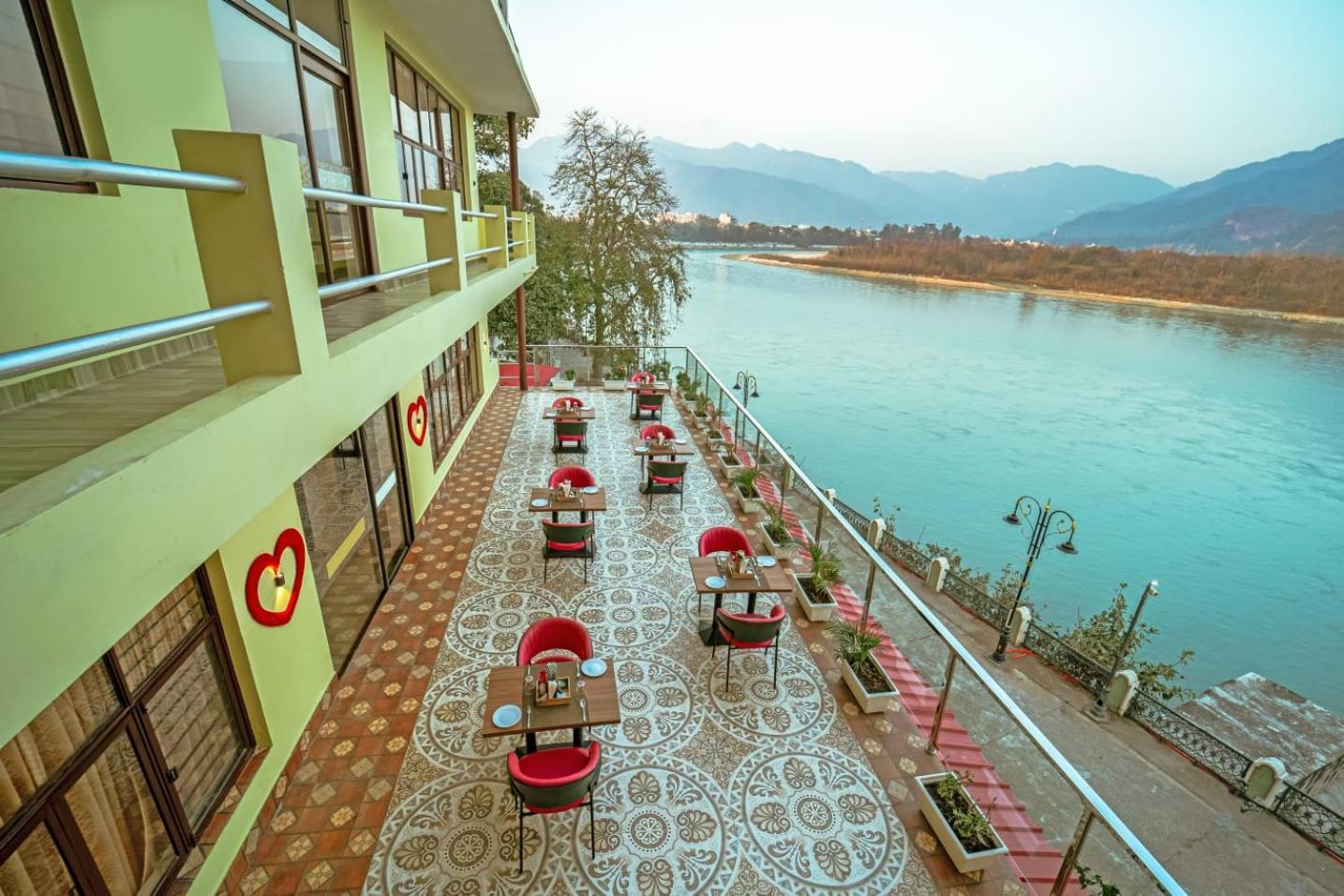 The Neeraj Naturecure On Ganga Rishīkesh Екстериор снимка