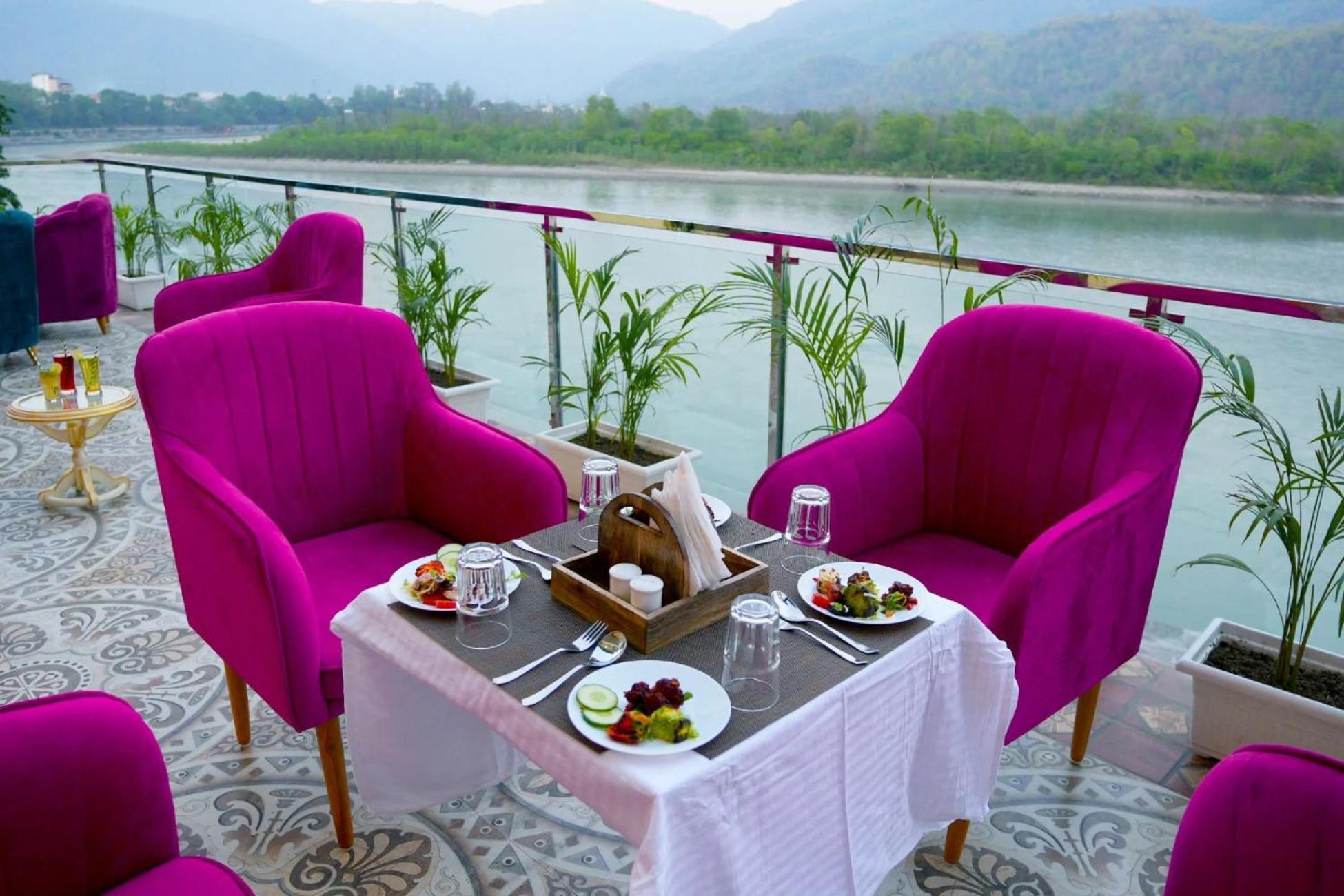 The Neeraj Naturecure On Ganga Rishīkesh Екстериор снимка